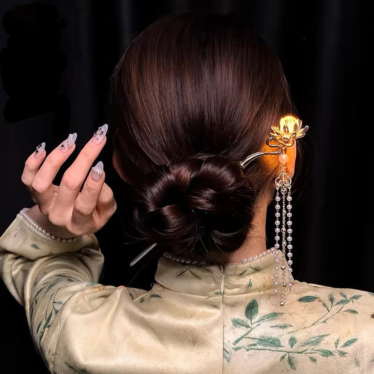 Luminous Lotus Flower Hairpin – Vintage LED Hair Stick with Lantern Tassel for Women and Traditional Hairstyles