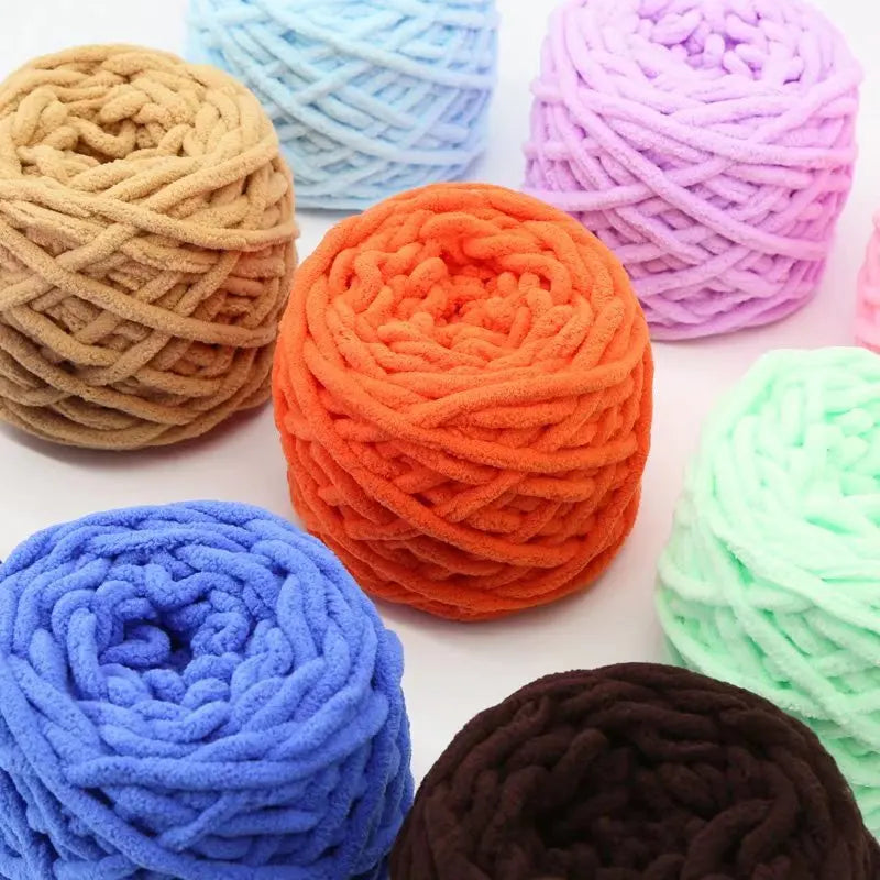 QJH Chunky Blanket Yarn – Luxury Thick Polyester Jumbo Knitting & Crochet Yarn for Blankets & Pillows, 100g Ball