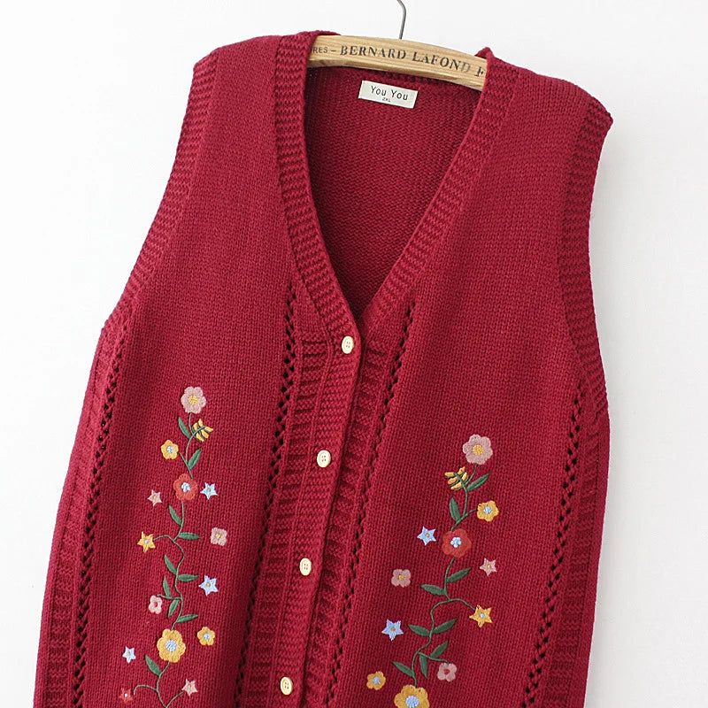Plus Size Women's Embroidered Hollow Knit Sweater Vest – V-Neck Cardigan, Casual Autumn Fashion, E2 3023
