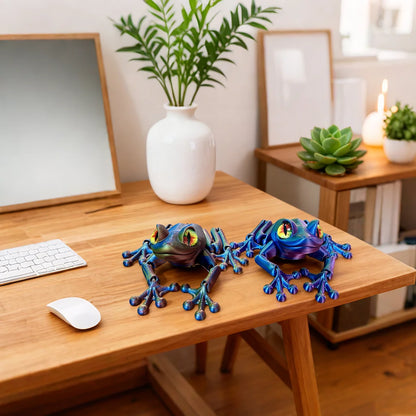 3D Printed Frog Statue - Flexible Fidget Animal Figure for Desk and Home Decor