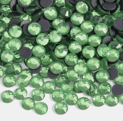 Bobohoo HotFix Crystal Rhinestones SS6-SS30 – Glitter Iron-On Strass Gems for Clothing, Dresses & DIY Crafts