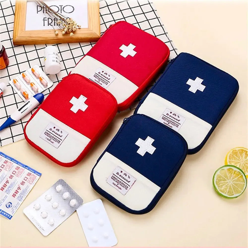 Portable Medicine Bag – Cute First Aid Kit Organizer, Medical Emergency Kits for Outdoor Travel & Household Pill Storage