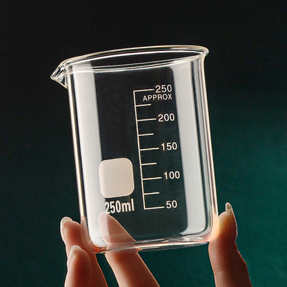 High Borosilicate Glass Measuring Cup – Clear Scale Laboratory Beaker, Kitchen & Baking Measuring Cup (50-1000ml)