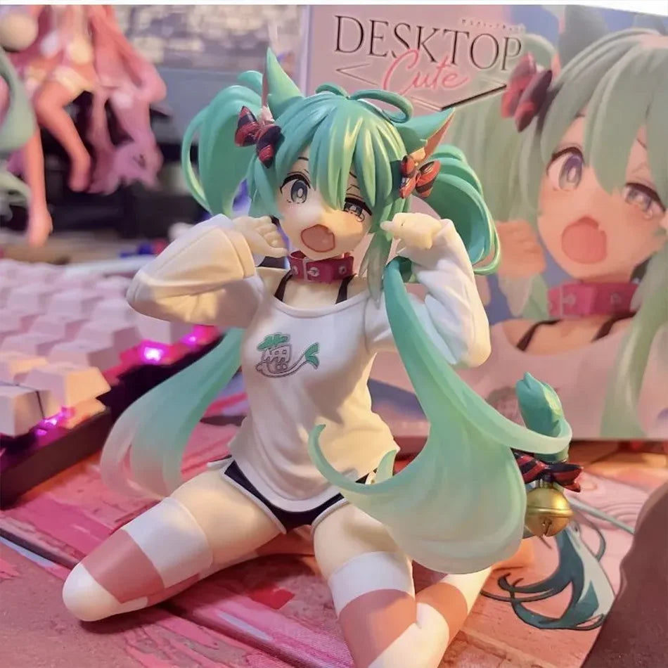 11cm Hatsune Miku Desktop Action Figure – Cute Neko T-Shirt Anime Figurine, Kawaii Girl Model Toy Gift