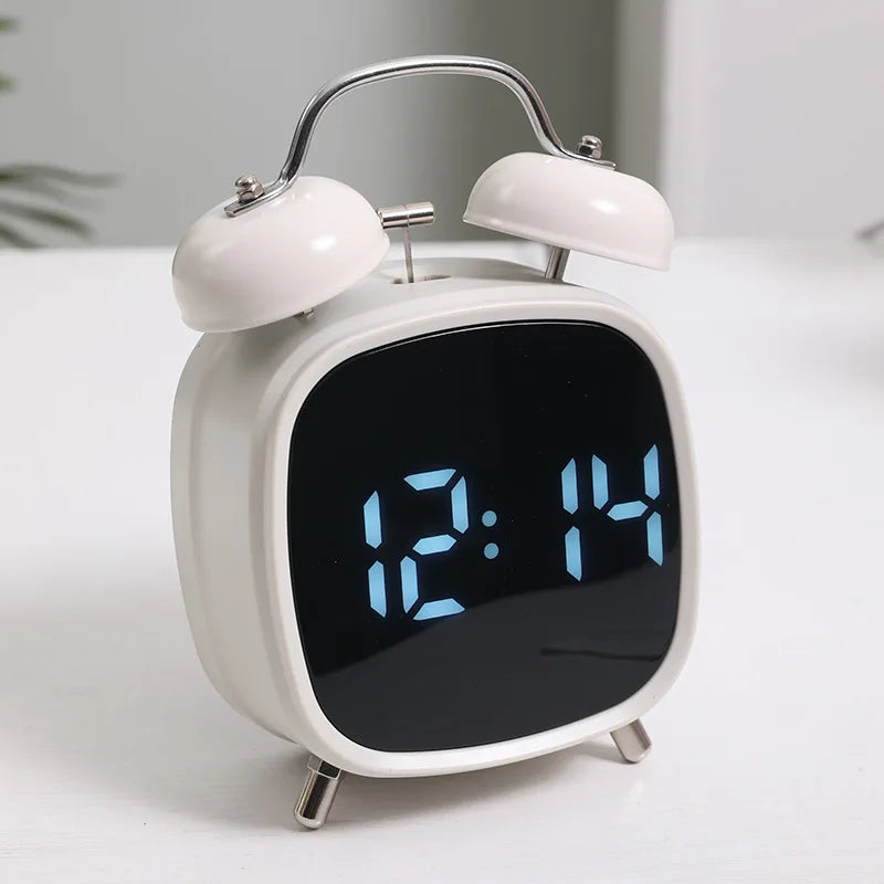 LED Digital Alarm Clock – Voice Control, Date & Temperature Display, Adjustable Brightness & Snooze, 12/24H Table Clock