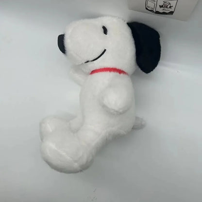 30cm Cute Snoopy Plush Toy Pillow – Cartoon Sofa Cushion Plush Doll Gift for Kids & Home Decoration