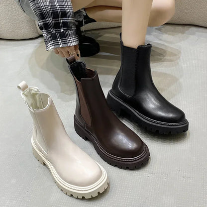 Women’s 2024 Thick-Soled Winter Boots – Comfortable Elegant Autumn Short Outdoor Shoes