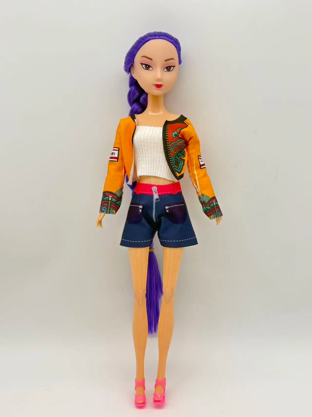 2026 Princess Figurine Doll with Long Hair - Articulated Girls’ Toy with Interchangeable Clothes