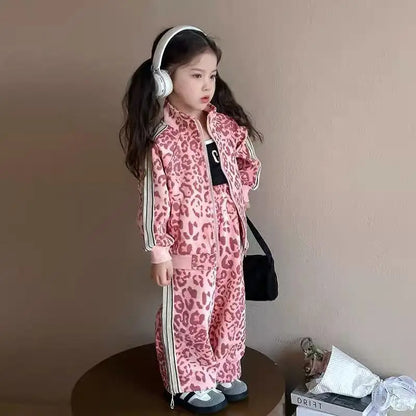 Girls' Spring Sportswear Set – Stylish Leopard Pattern Top & Pants Two-Piece Outfit for Children