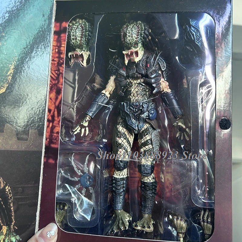 NECA Predator Figure — Ultimate Shaman Elder Armored Jungle Hunter with Snake Vision, Alien Model Toy Gift