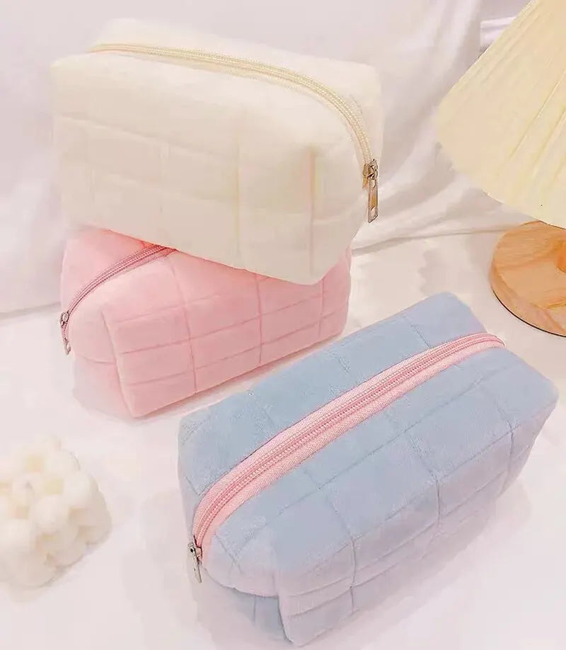 Solid Fur Cosmetic Storage Bag – Large Women’s Zipper Makeup Organizer Handbag, Stationery & Travel Toiletry Case