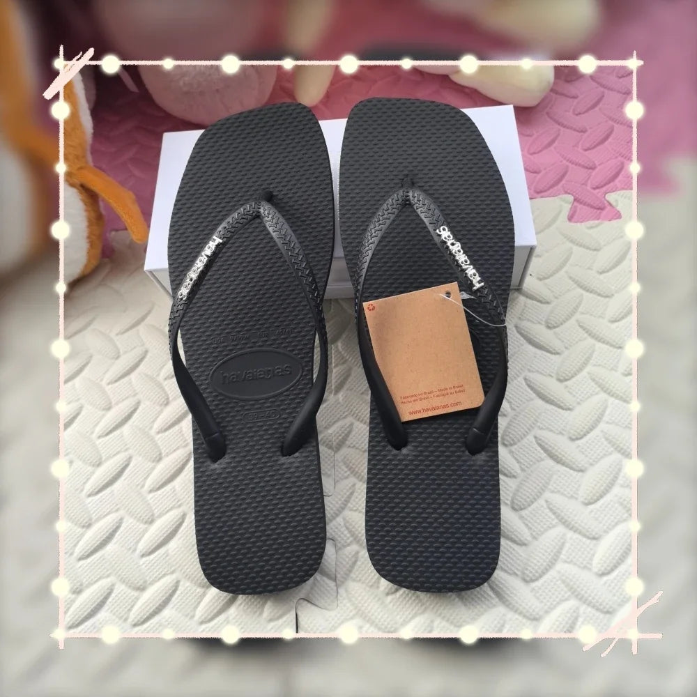 Women's Summer Flip Flops 2026 - Fashion Outdoor Beach Travel Slippers for Comfortable Everyday Wear