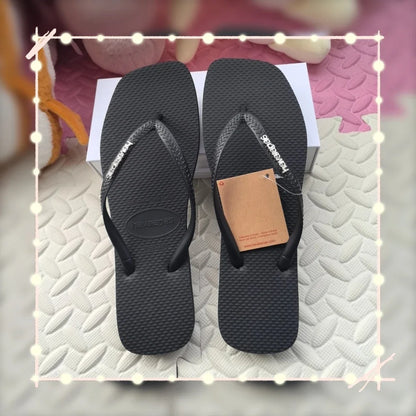 Women's Summer Flip Flops 2026 - Fashion Outdoor Beach Travel Slippers for Comfortable Everyday Wear