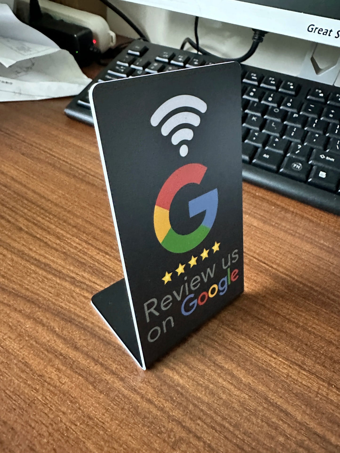 NFC215 Programmable Google Review Acrylic Stickers – 13.56MHz Waterproof NFC Station Table Stand Card
