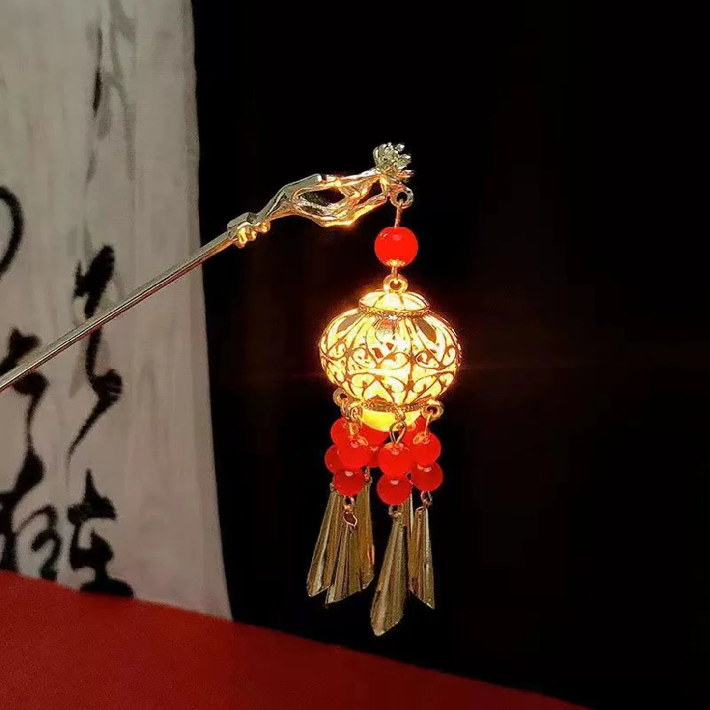 Luminous Antique Lantern Hairpin - Palace Tassel Hair Stick Jewelry for Women, Hanfu, Weddings and Parties