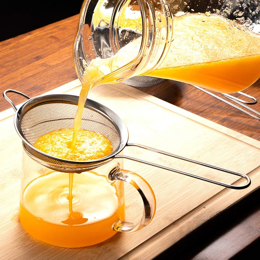 Stainless Steel Fine Mesh Flour Sifter with Handle – Baking Strainer & Sieve Accessory