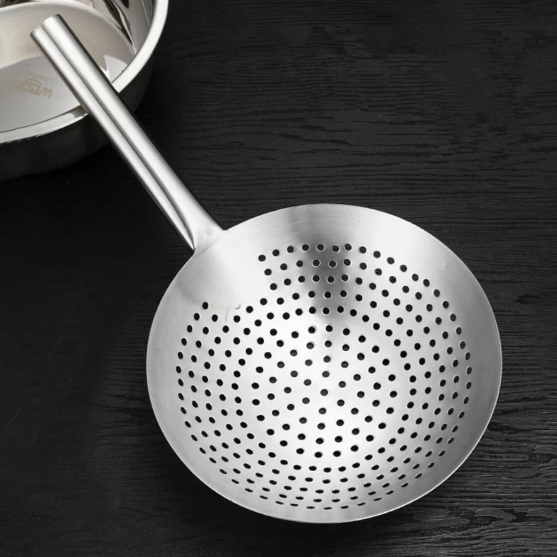 Thickened 304 Stainless Steel Colander with Long Handle – Large Kitchen Sieve for Oil, Flour, Noodles & Dumplings
