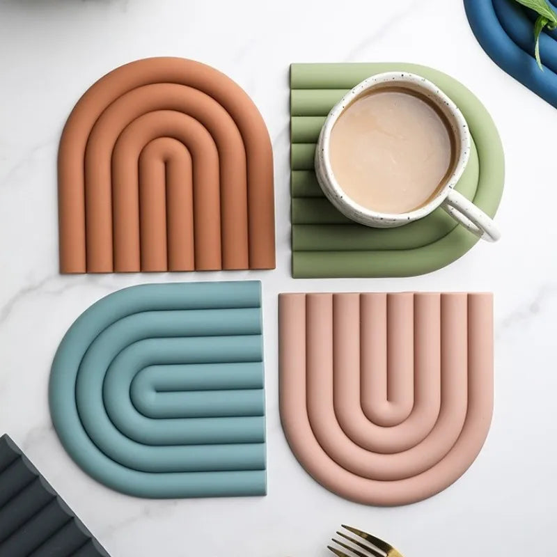 Rainbow Silicone Table Mat Coaster - Multifunctional Pot Holders for Kitchen, Heat Resistant Pan Pads, Hot Dishes Potholder Placemat