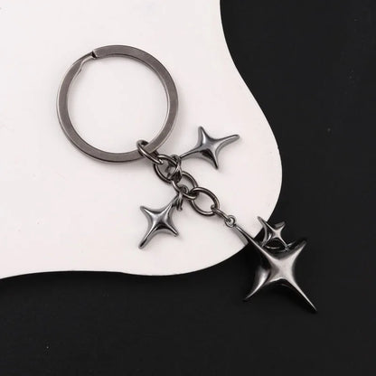 Y2K Star & Moon Metal Keychain – Handmade Friendship Key Ring for Women & Men Handbag Decoration