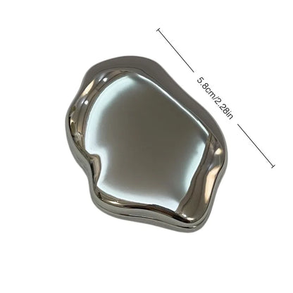 Elegant Heart-Shaped Makeup Mirror - Portable Mini Pocket Mirror for Purse & Travel