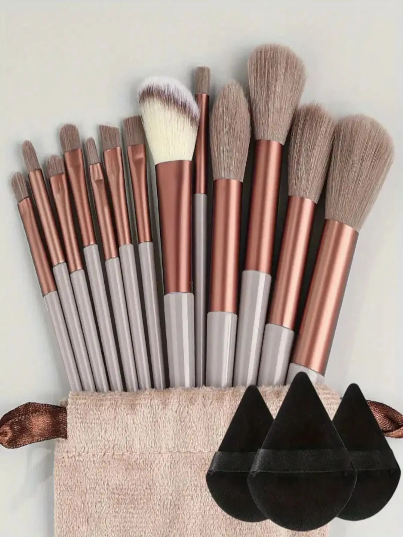 Professional Makeup Brush Set - Soft Fluffy Foundation Powder Eyeshadow Kabuki Blending Beauty Tools
