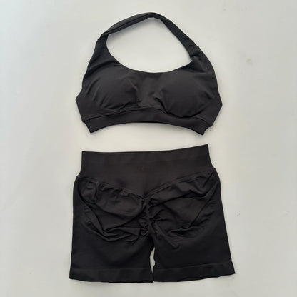 2PCS Seamless Yoga Workout Set – Scrunch Shorts & Halter Sports Bra Gym Fitness Outfit