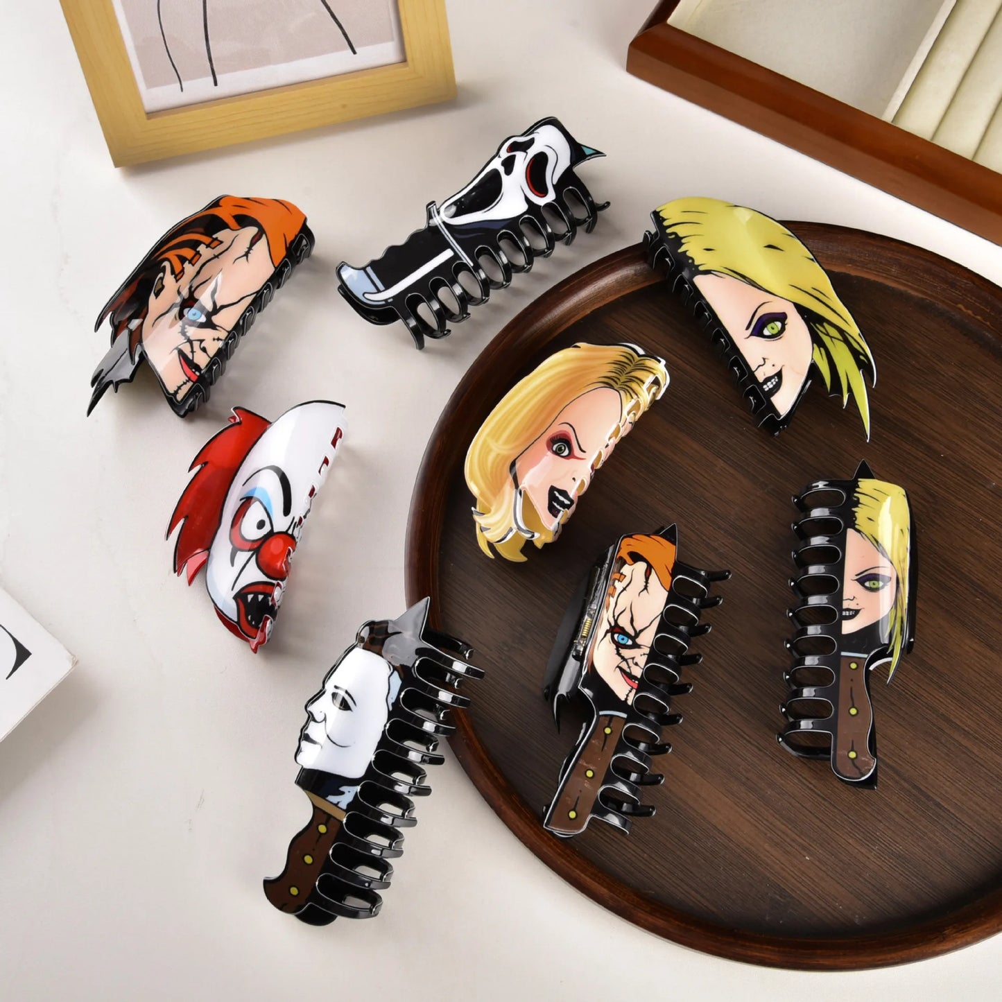 New Horror Series Hair Clips — Acrylic Claw Clips with Clown, Crab, and Shark Designs, Halloween Hair Accessories for Women