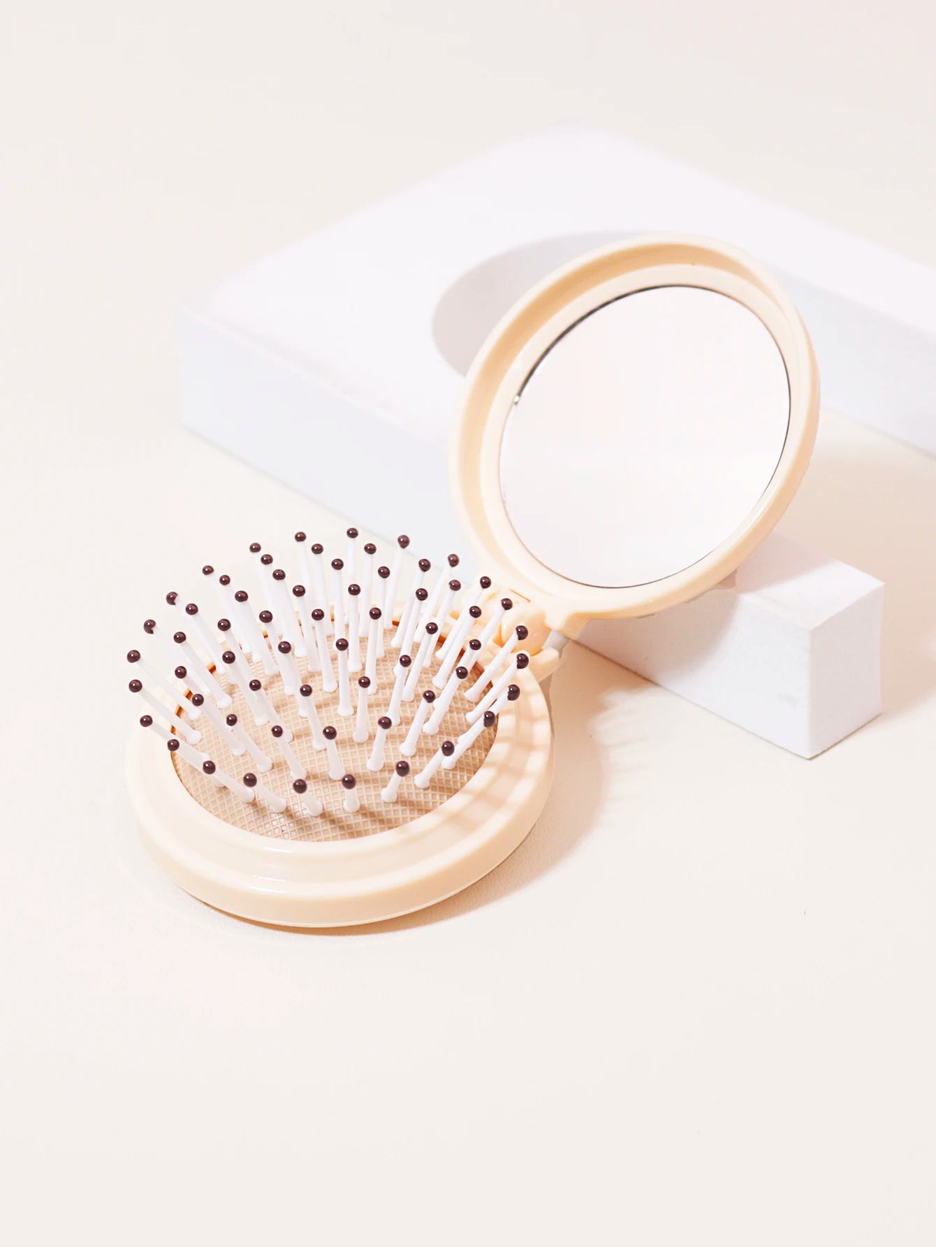 Mini Folding Head Massager & Mirror – Anti-Static Styling Comb for Wigs, Portable Travel Hair Brush