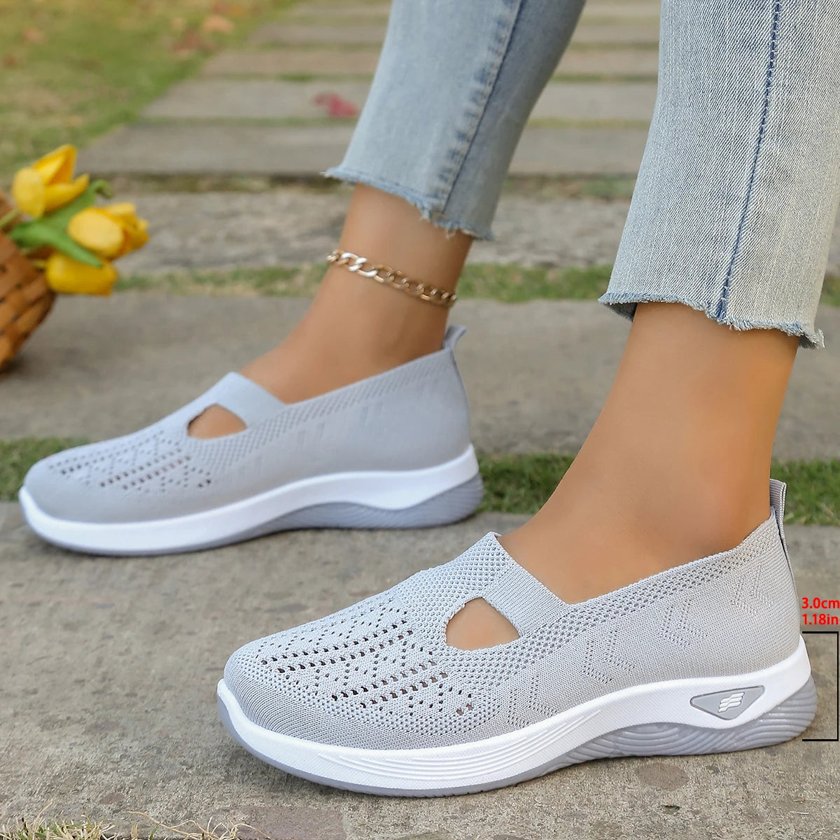 Women’s Casual Summer Sneakers - Lightweight Solid Flat Shoes for Everyday Four Season Wear