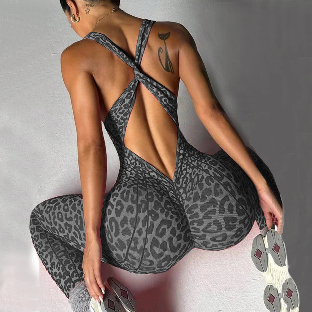 Women’s One-Piece Pad Jumpsuit Yoga Set – Flared Scrunch Workout Pants & Trendy Activewear XP10