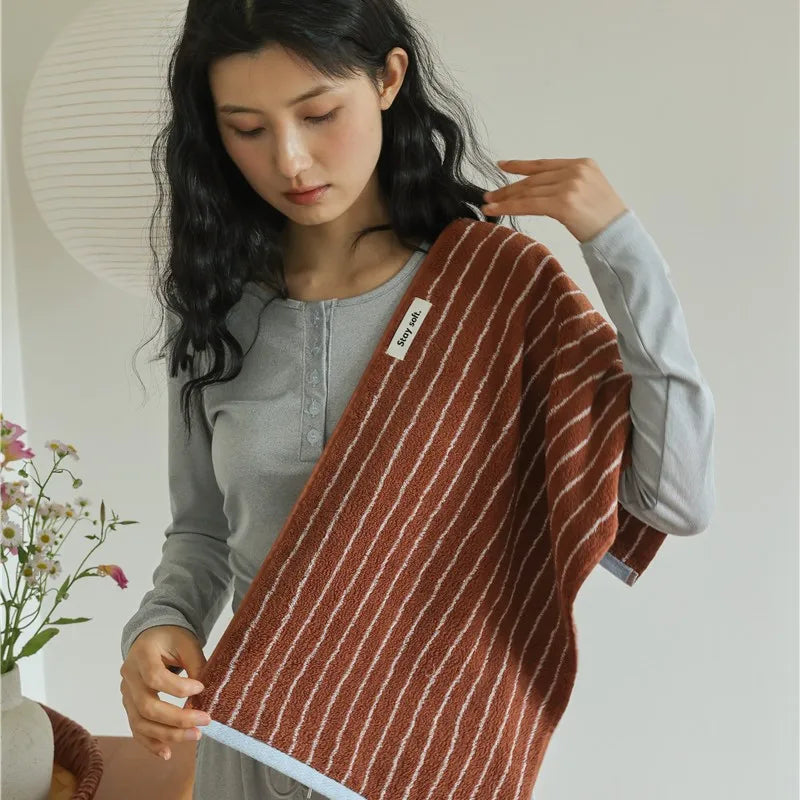 Autumn Winter Striped Cotton Bath Towel – Soft Plush Absorbent Washcloth for Bathroom Use, Unisex Home Spa & Hotel Towel
