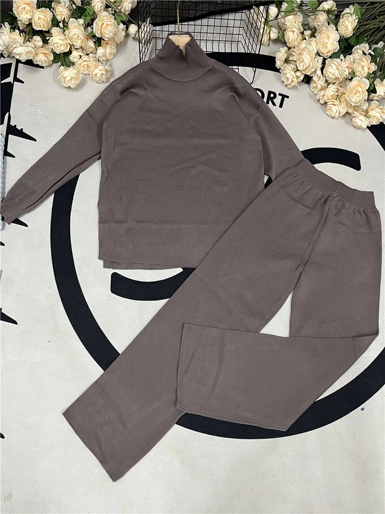 Women’s 2-Piece Autumn & Winter Knitted Tracksuit – Turtleneck Sweater with Straight Jogging Pants Set