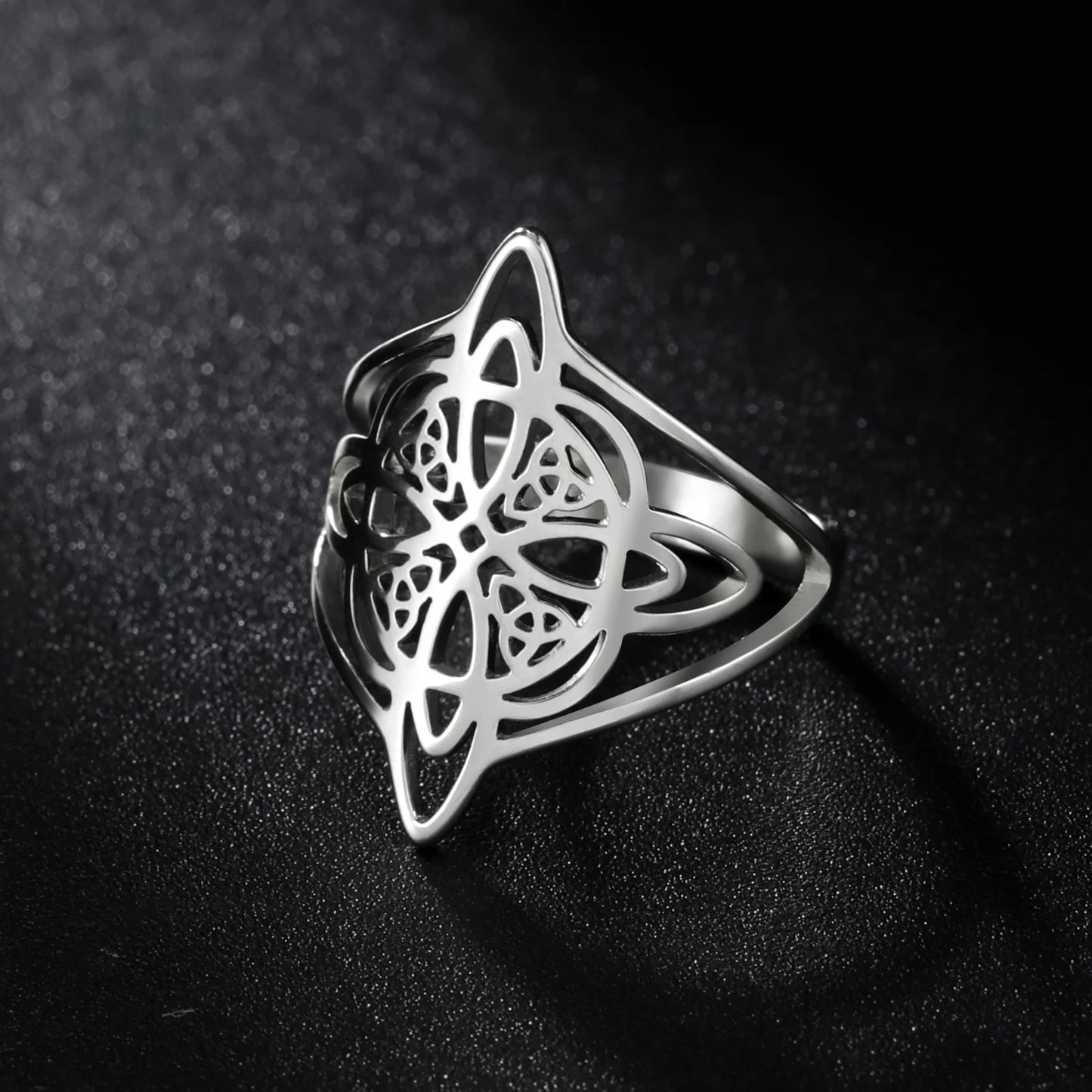 Witch Knot Stainless Steel Ring – Wiccan Celtic Knot Amulet, Good Luck & Protection Jewelry for Men & Women