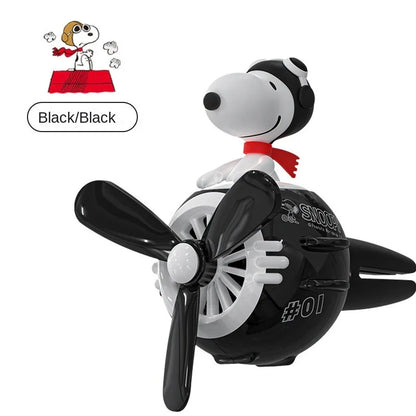 Cute Snoopy Car Air Freshener – Anime Aromatherapy Perfume Clip for Car Vent Decoration