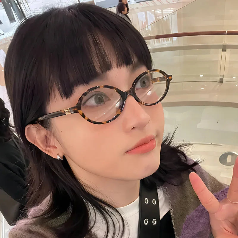Vintage Oval Sunglasses – Luxury Designer Anti-Blue Light Glasses, Fashion Retro Eyewear for Women & Men, Leopard Frame