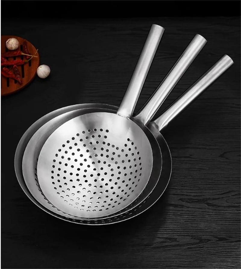 Thickened 304 Stainless Steel Colander with Long Handle – Large Kitchen Sieve for Oil, Flour, Noodles & Dumplings