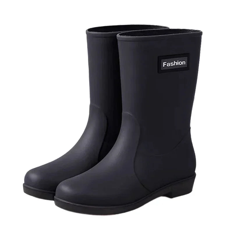 Women’s Four-Season Waterproof Rain Boots – Mid-Tube Non-Slip Rubber Shoes with Cotton Lining for Outdoor Fashion