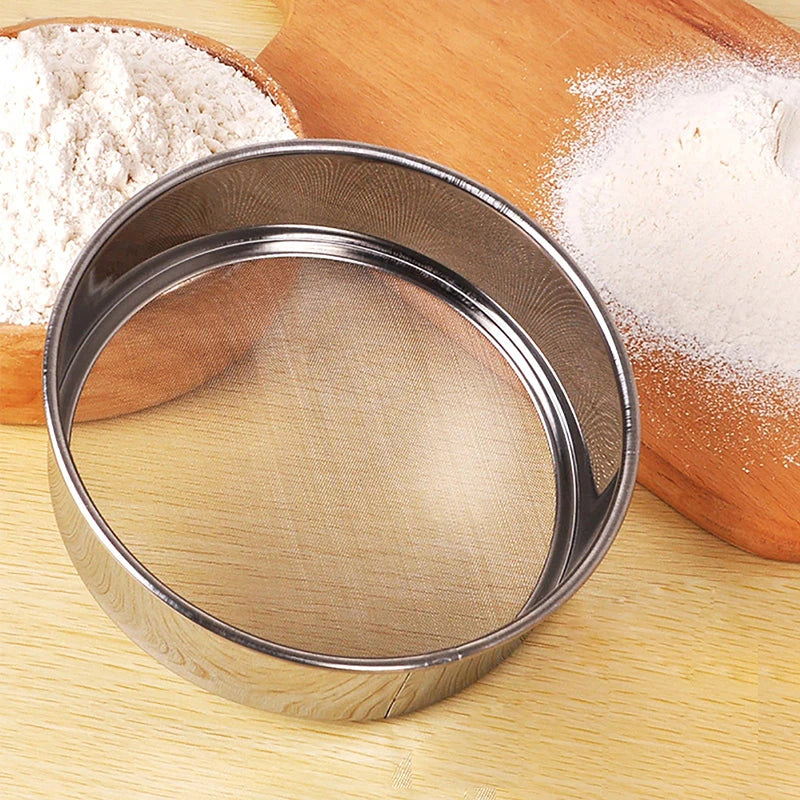 Fine Mesh Kitchen Sieve - Flour, Tea, Pasta & Rice Strainer for Baking and Cooking