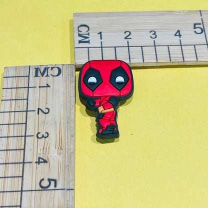 9-15pcs MINISO Marvel Deadpool Shoe Charms – PVC DIY Sandal Accessories for Kids’ Gifts