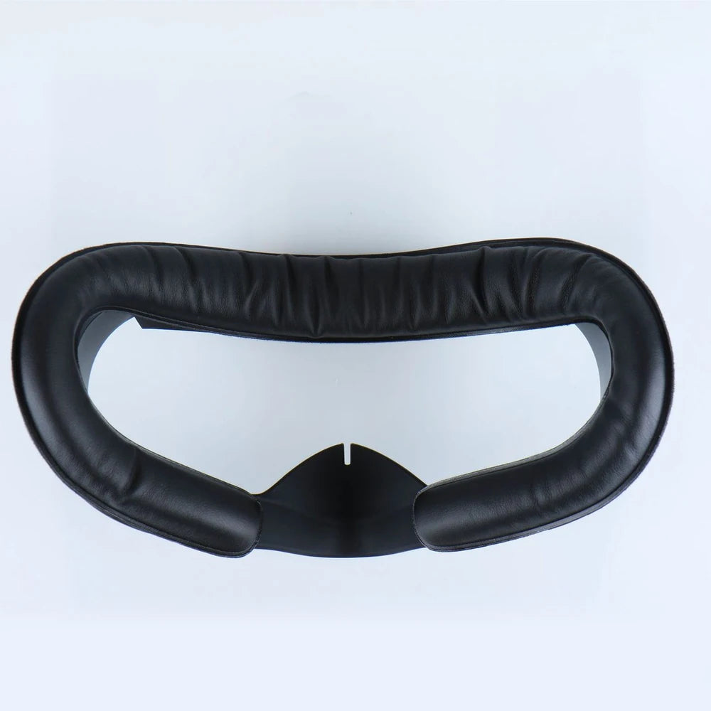PU Leather 3D Shaped Facial Interface Replacement for Oculus Quest 2 — Breathable Sweat Guard Face Pad Accessory