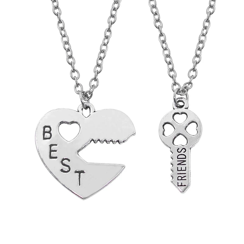 BFF Heart Split Friendship Necklace Set – Matching Broken Heart Pendant Jewelry Gift for Best Friends, Men & Women