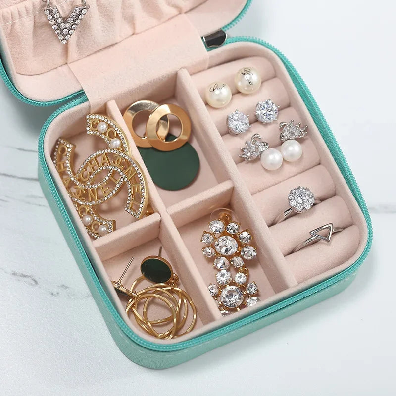 Portable Mini Jewelry Storage Box – Travel Organizer Case for Earrings, Necklace, Rings, Leather Jewelry Display Case