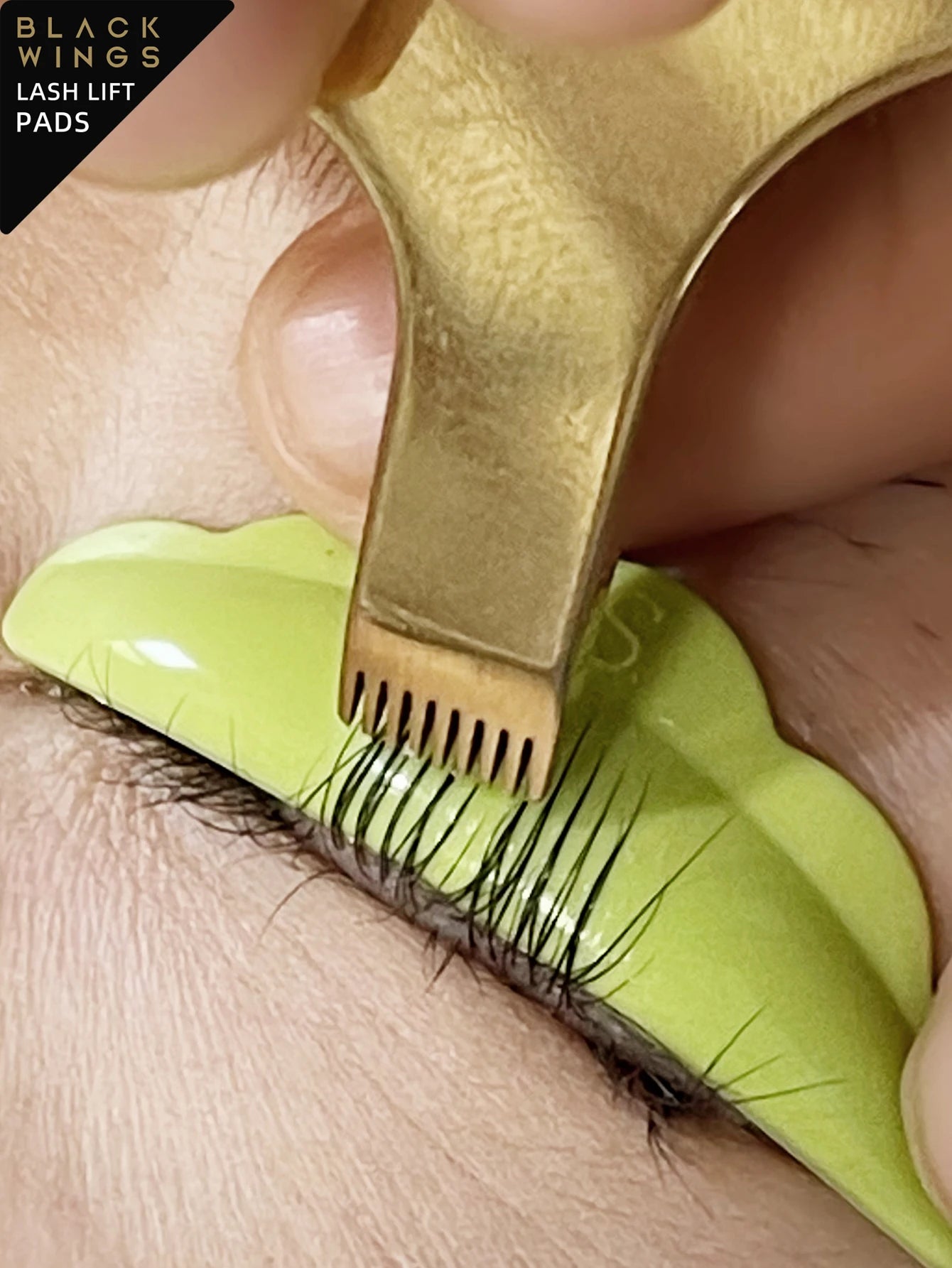 Lash Lift Brush – Eyelash Perming & Lifting Tool