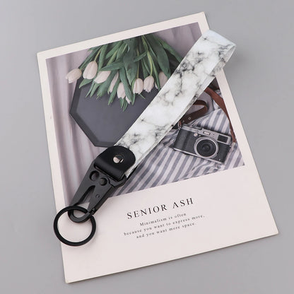 Original Simple Lanyard Car Keychain – Fashion Key Holder Accessories for Men & Women, Stylish Keyring Gift