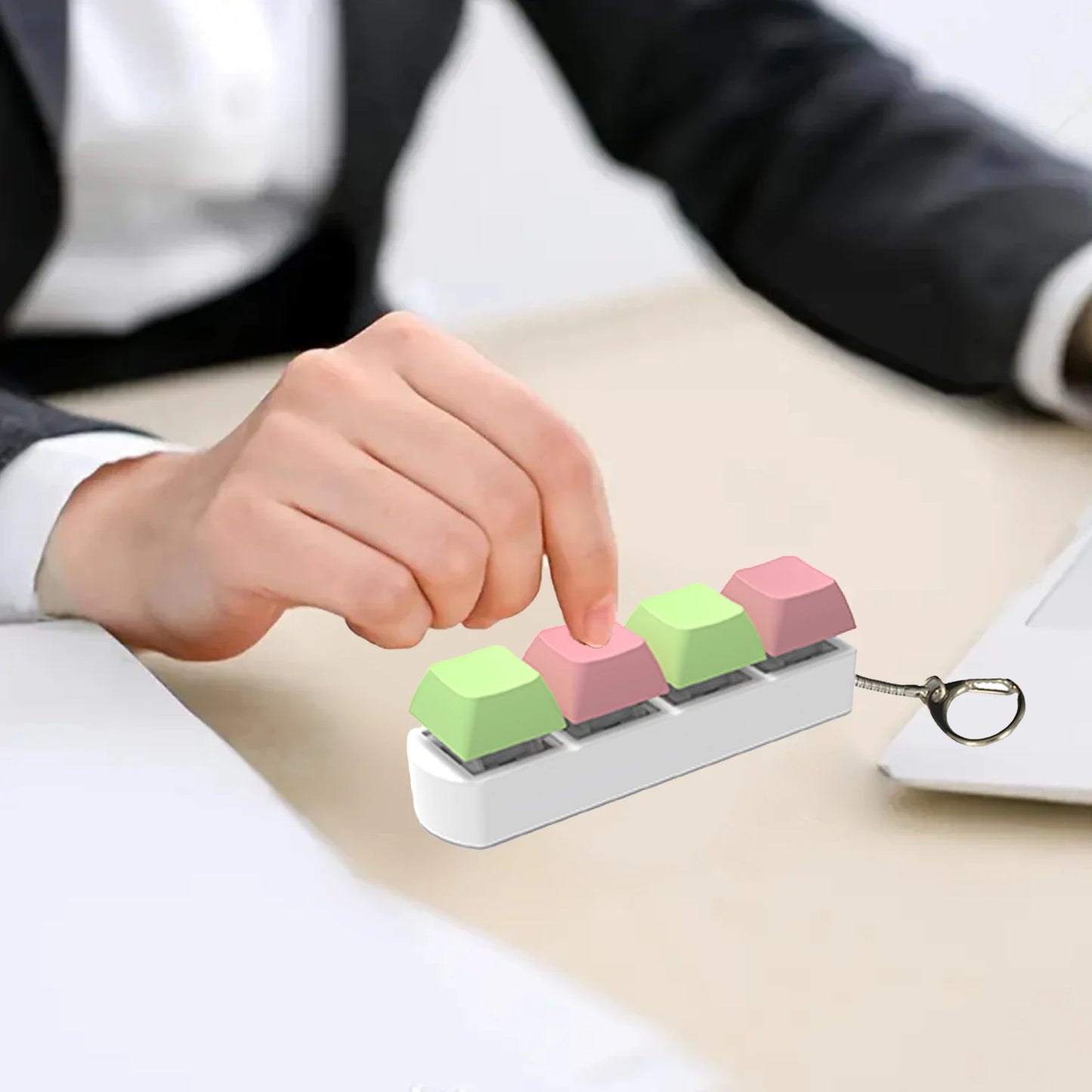DIY Keyboard Key Toy - Stress Relief Fidget Button Keychain & Fidget Keycap Toy