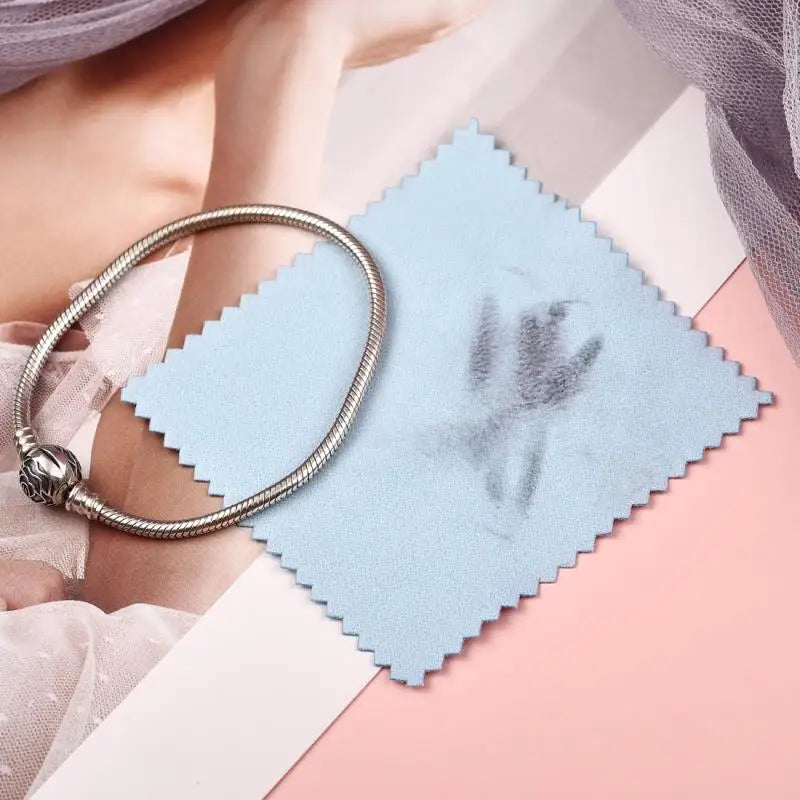 50pcs Silver Polishing Cloths 10x6.5cm & 8x8cm – Soft Cleaning Wipes for Necklaces, Rings & Jewelry Care