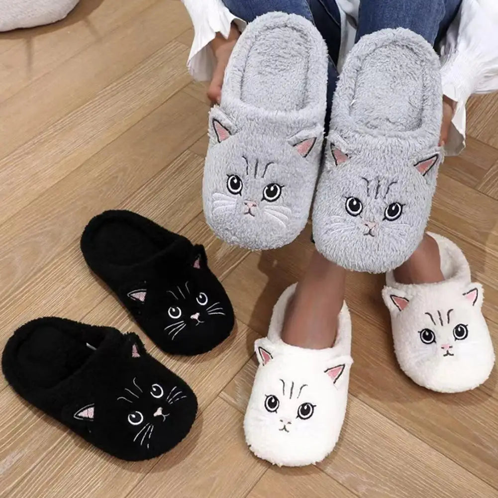 Women’s Cartoon Cat Plush Slippers - Cozy Winter Indoor House Shoes with Soft Non-Slip Warm Sole
