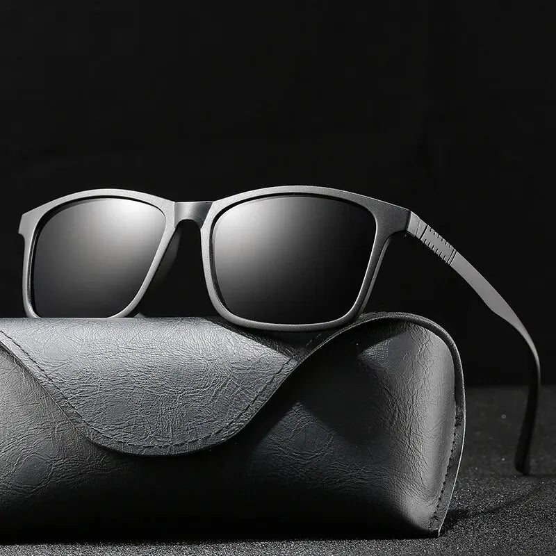 Luxury Men’s Polarized Sunglasses – Vintage Square TR90 Frame, Ultra-Light UV400 Driving & Fishing Eyewear
