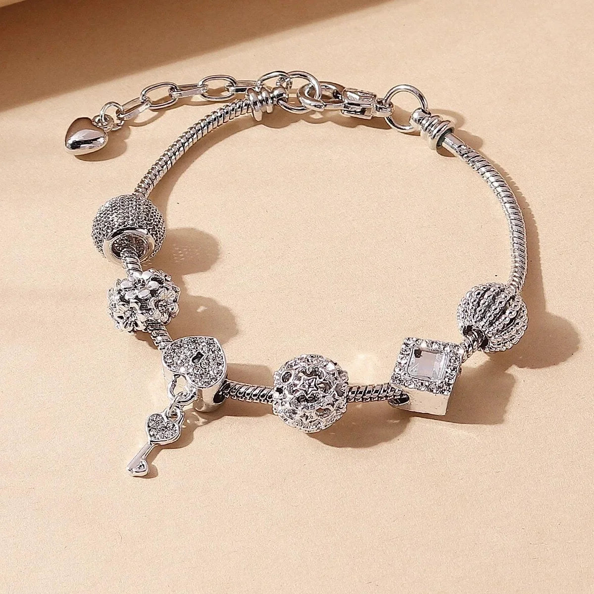 Women's Fashion Beaded Love & Family Bracelet – Multi-Element Jewelry Accessories for Daily Wear, Parties & Holiday Gifts