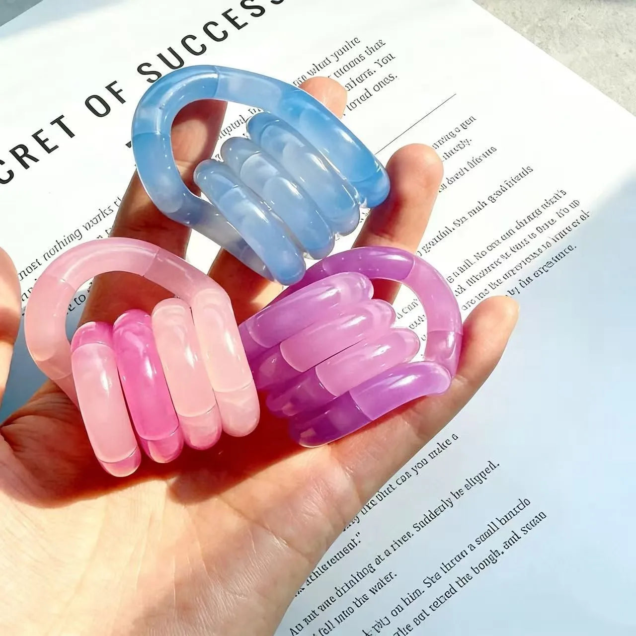 Tangle Fidget Rope Toy - Color Changing Stress Relief & Sensory Party Gift